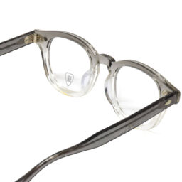 AR 46-22 Grey Gradient