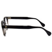 AR 46-22 Dark Black Fade