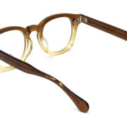 AR 46-22 Brown Gradient