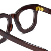 POLITICIAN 44-25 Cinnamon